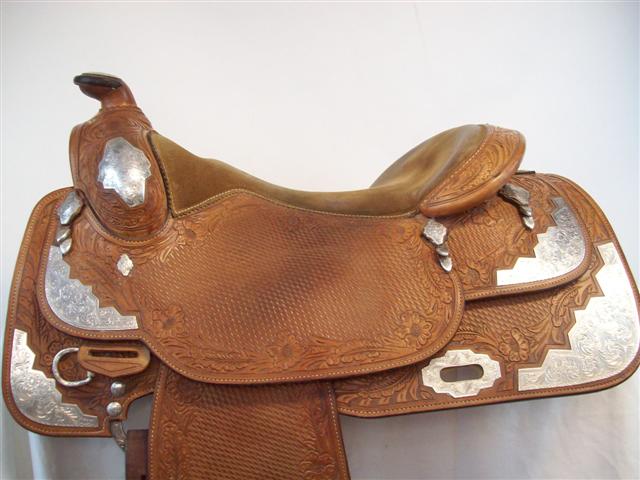 Used Saddle:- Image Number:0